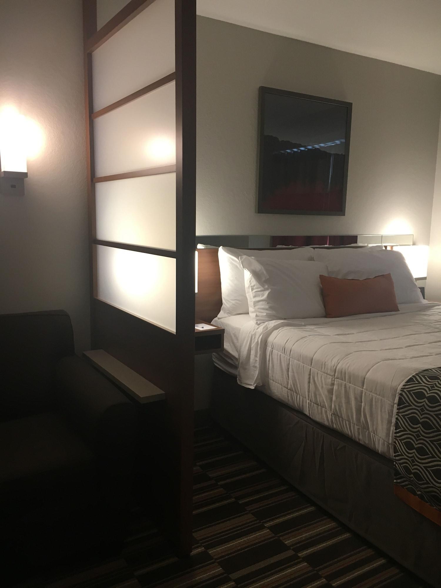 Microtel Inn & Suites By Wyndham Niagara Falls Buitenkant foto